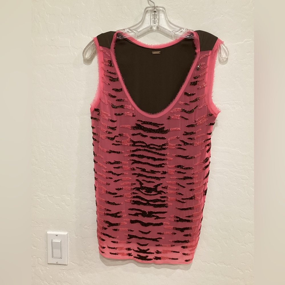 ELIE TAHARI SLEEVELESS TANK TOP WITH BEADS
